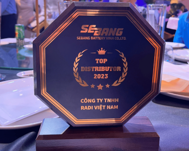 Radi Việt Nam được vinh danh Top nhà phân phối của Sebang (Thương hiệu Rocket)