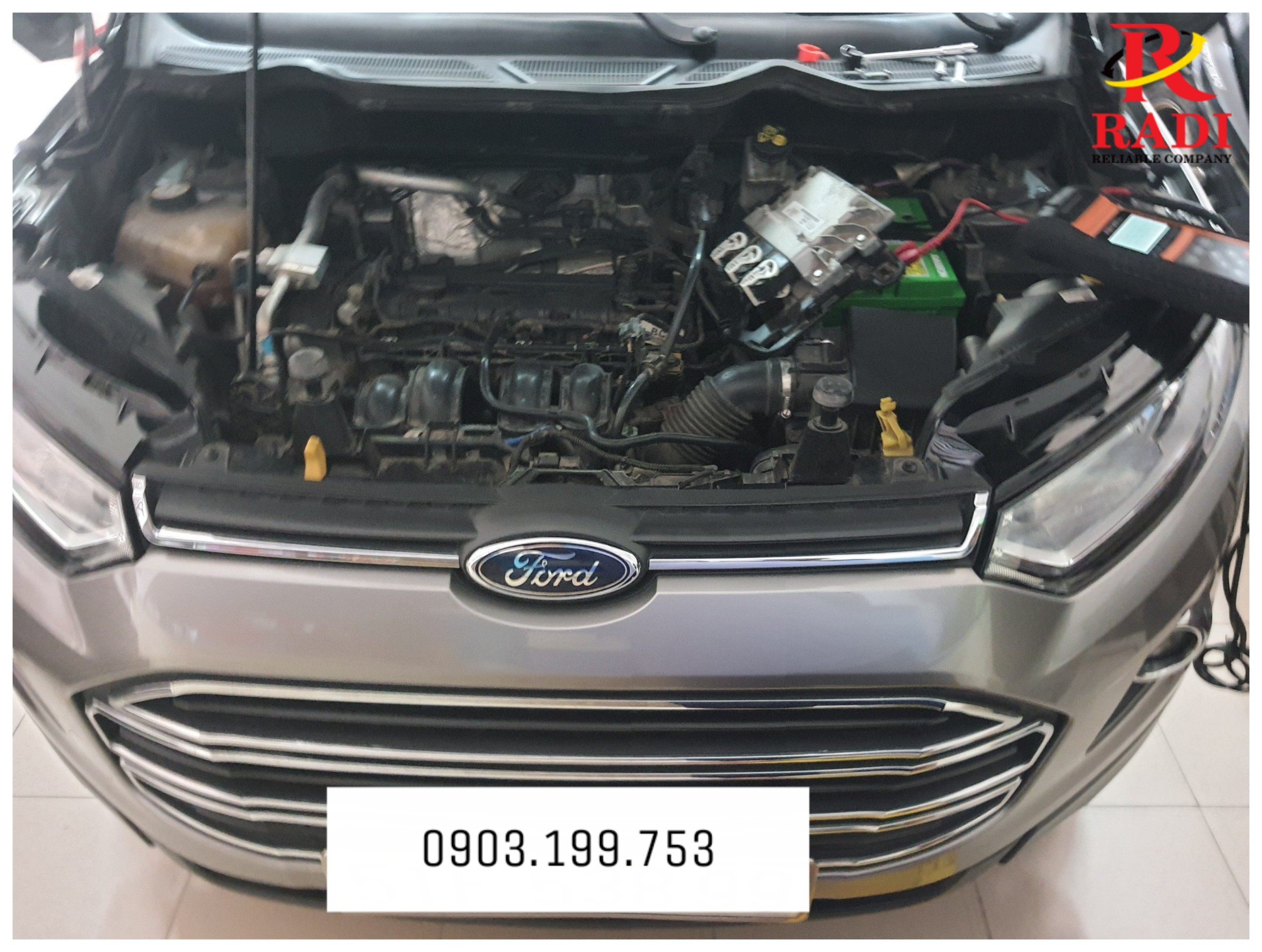 Thay bình ắc quy xe Ford Ecosport